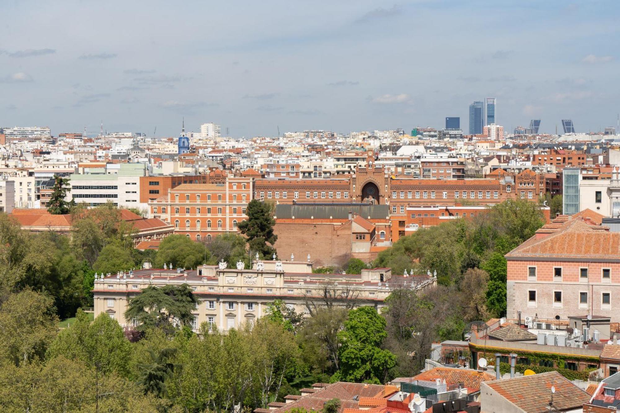 Apartamento En Plaza De Espana Alquiler Temporal Мадрид Екстер'єр фото